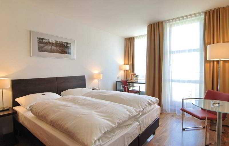 Leonardo West 4* München